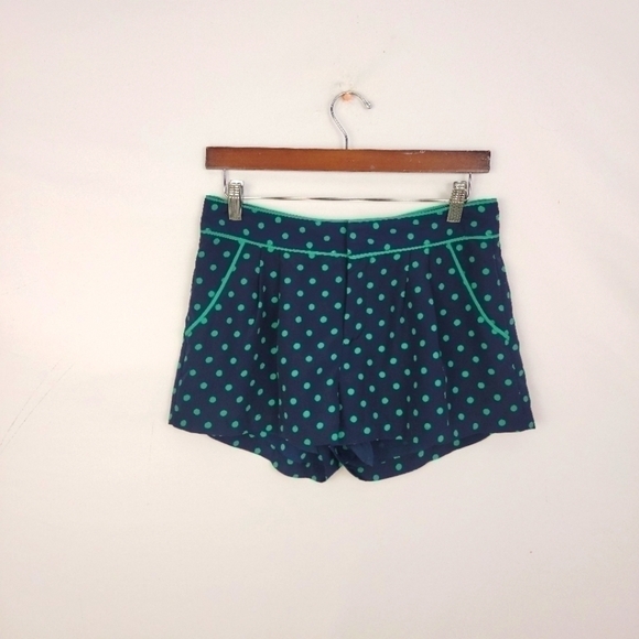Forever 21 Medium Polkadot shorts - Picture 1 of 4